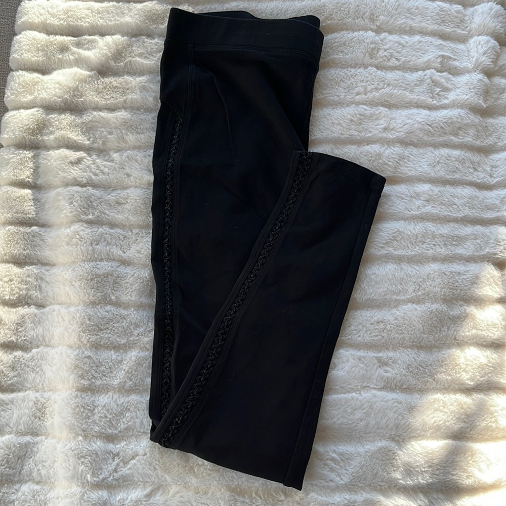 Black express braided side leggings size: M womens